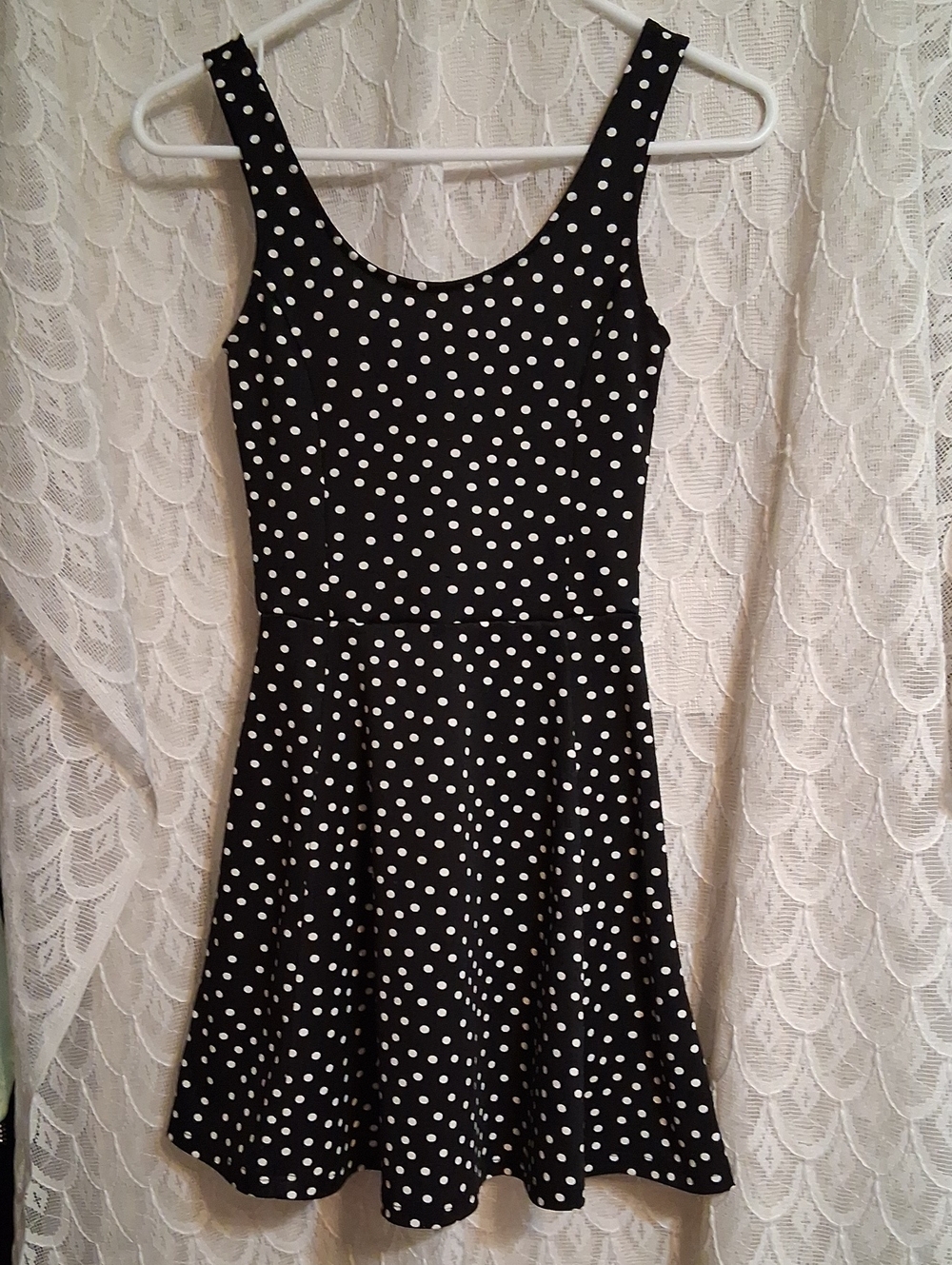 H&M Black & White Polka Dot Sleeveless Fit-and-Flare Dress